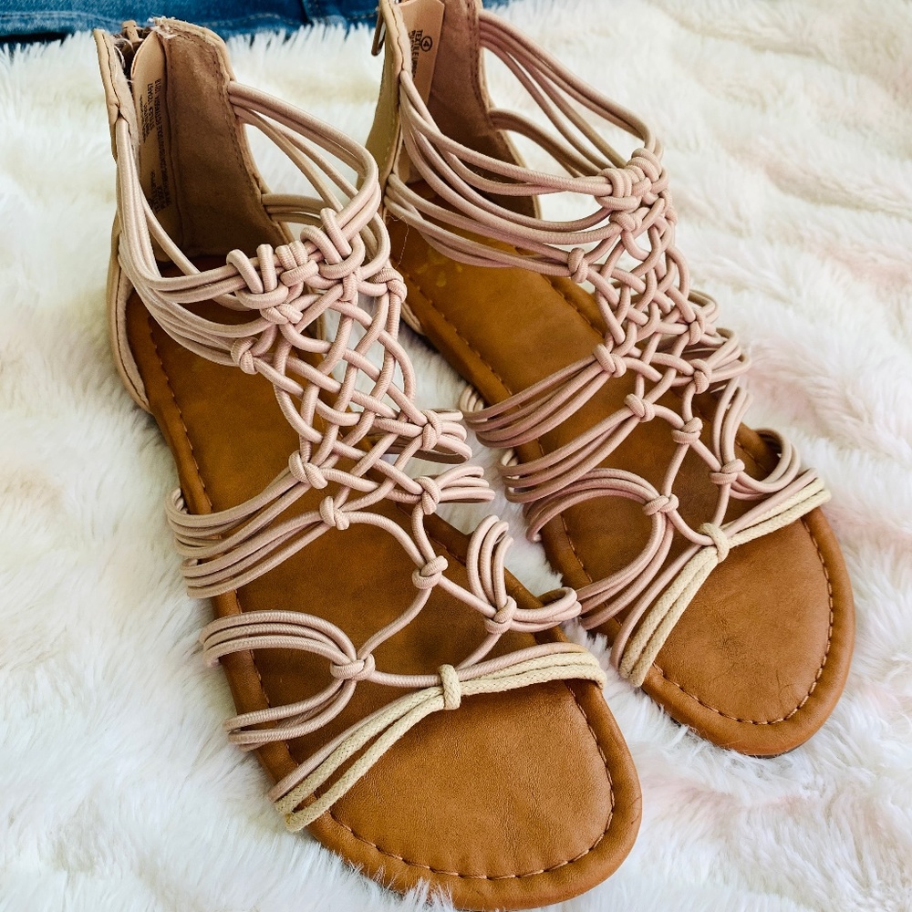 Girls Justice Gladiator Sandal Beige/Tan - size 3